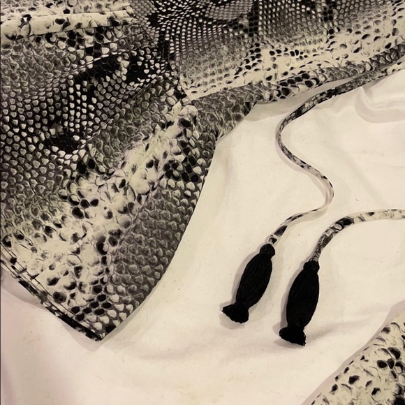 Elizabeth & James snakeskin silk dress - Picture 6 of 7